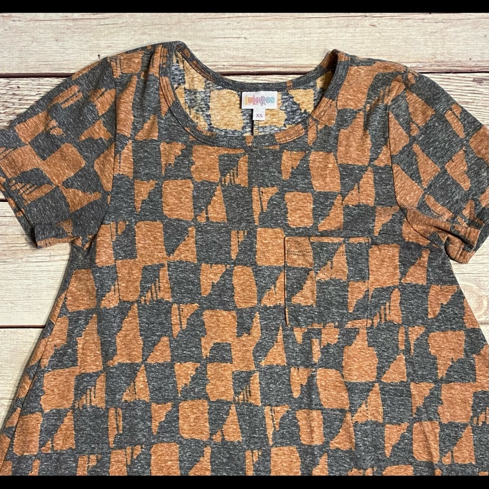 📌LuLaRoe • Carly Dress - Picture 3 of 5